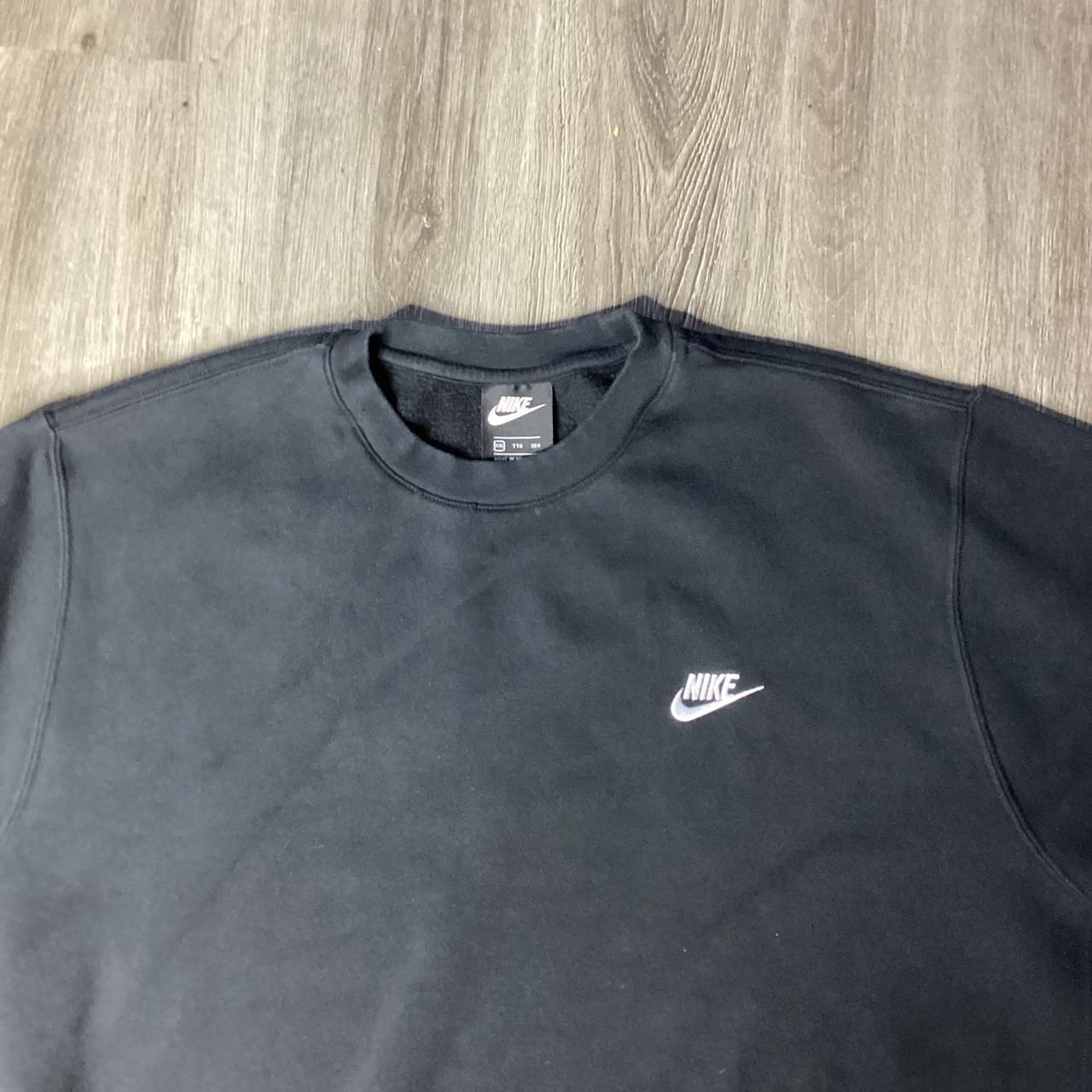 mens black nike crew neck sweater