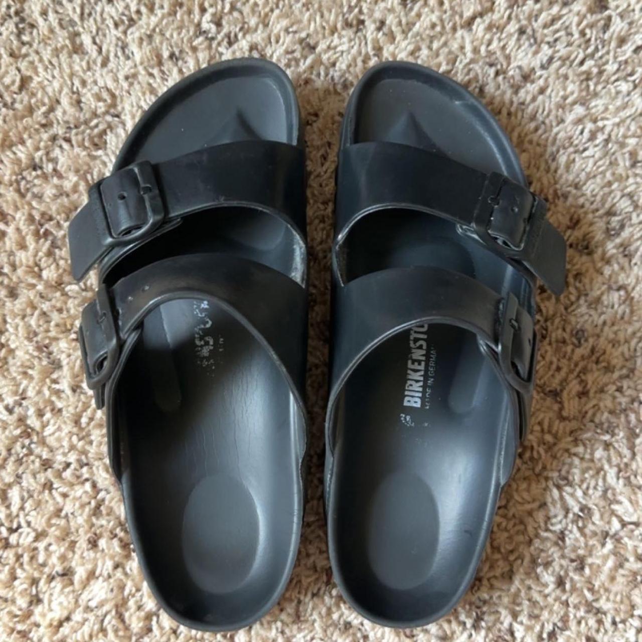 Birkenstock Women's Black Slides | Depop