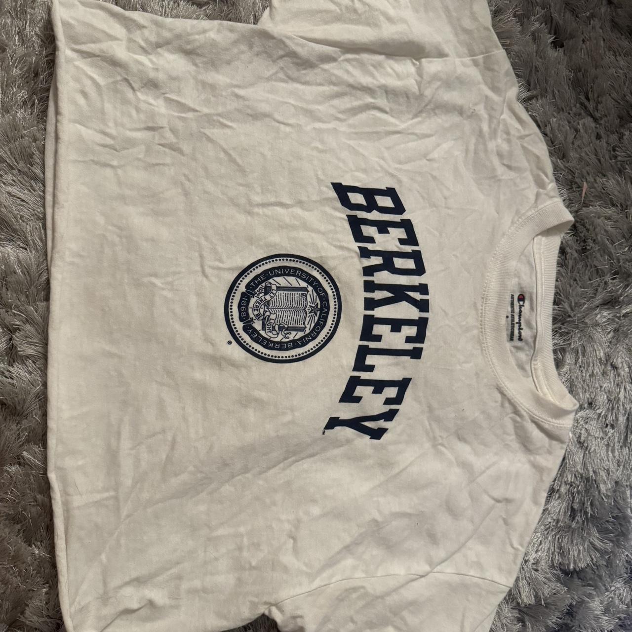 item listed by lunapeteyy