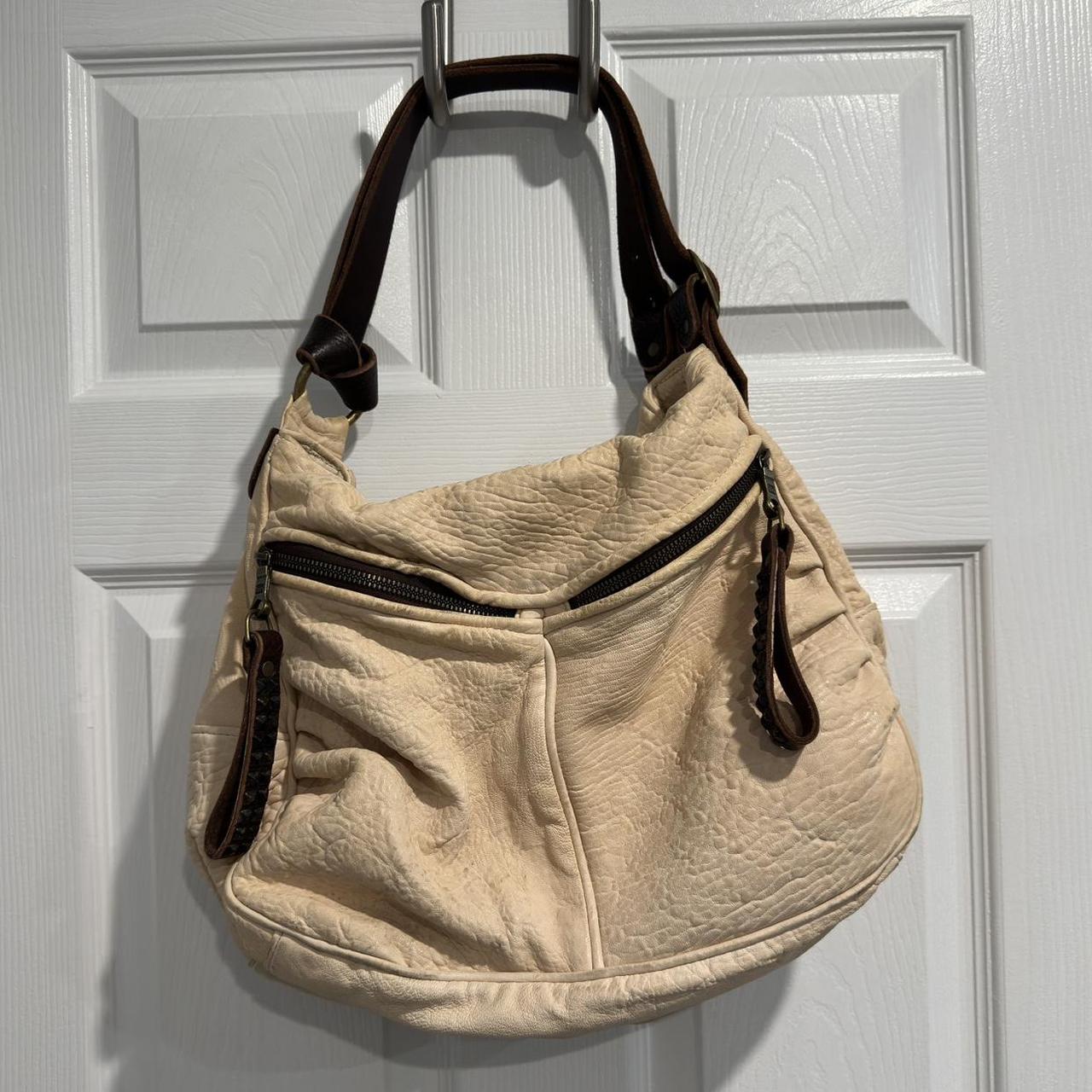 Tylie Malibu factory Hobo Bag