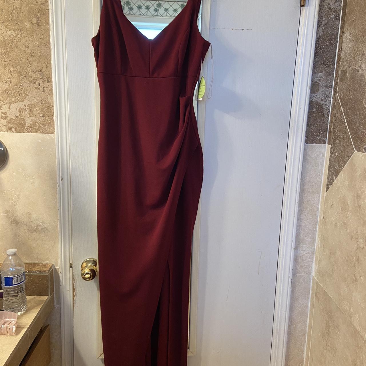 Form fitting long dress beautiful with a slit Depop