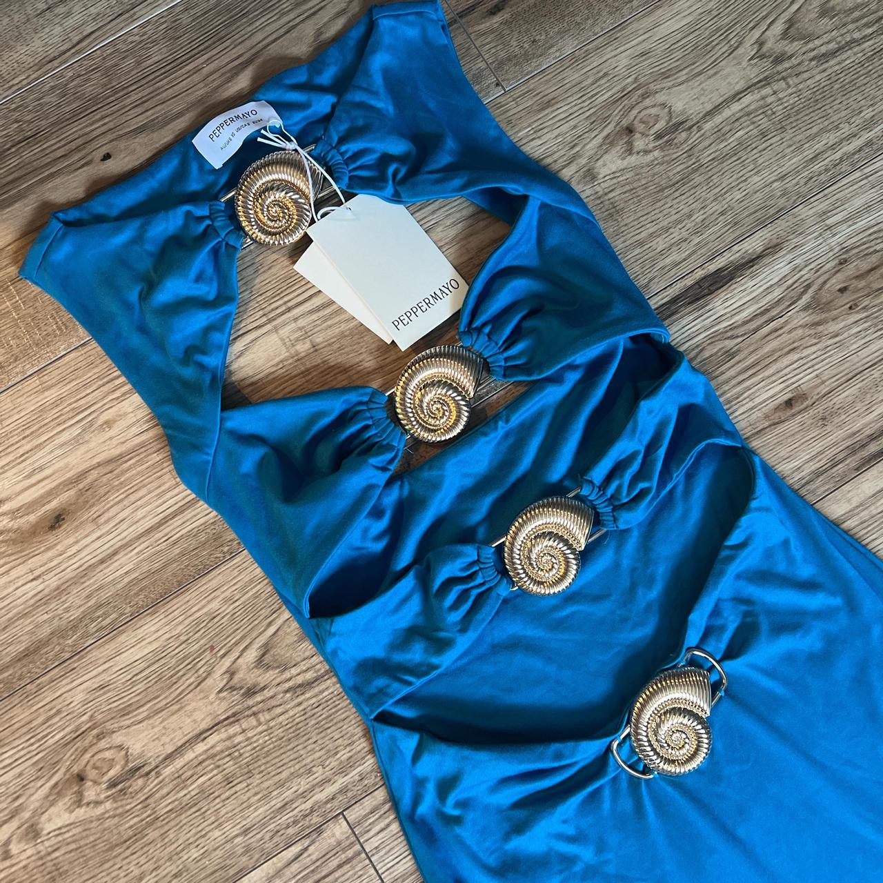 item listed by styledbylilliejayne