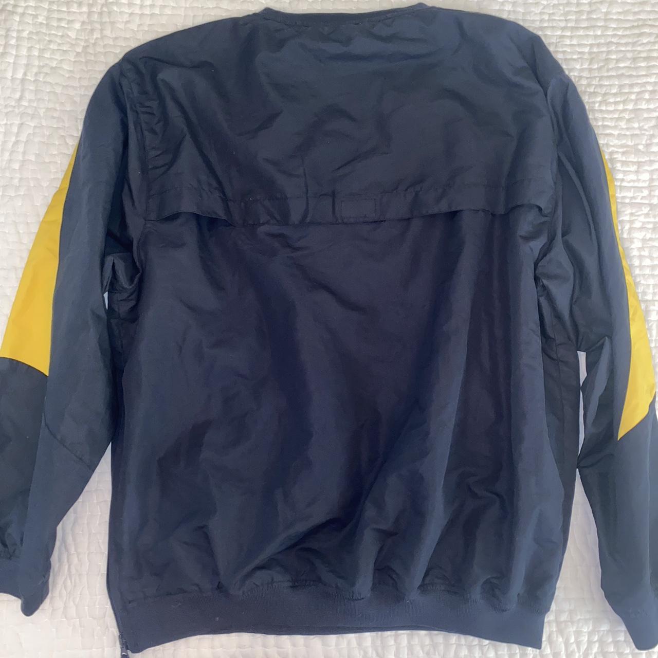 Colosseum Women's Navy and Yellow Sweatshirt (2)
