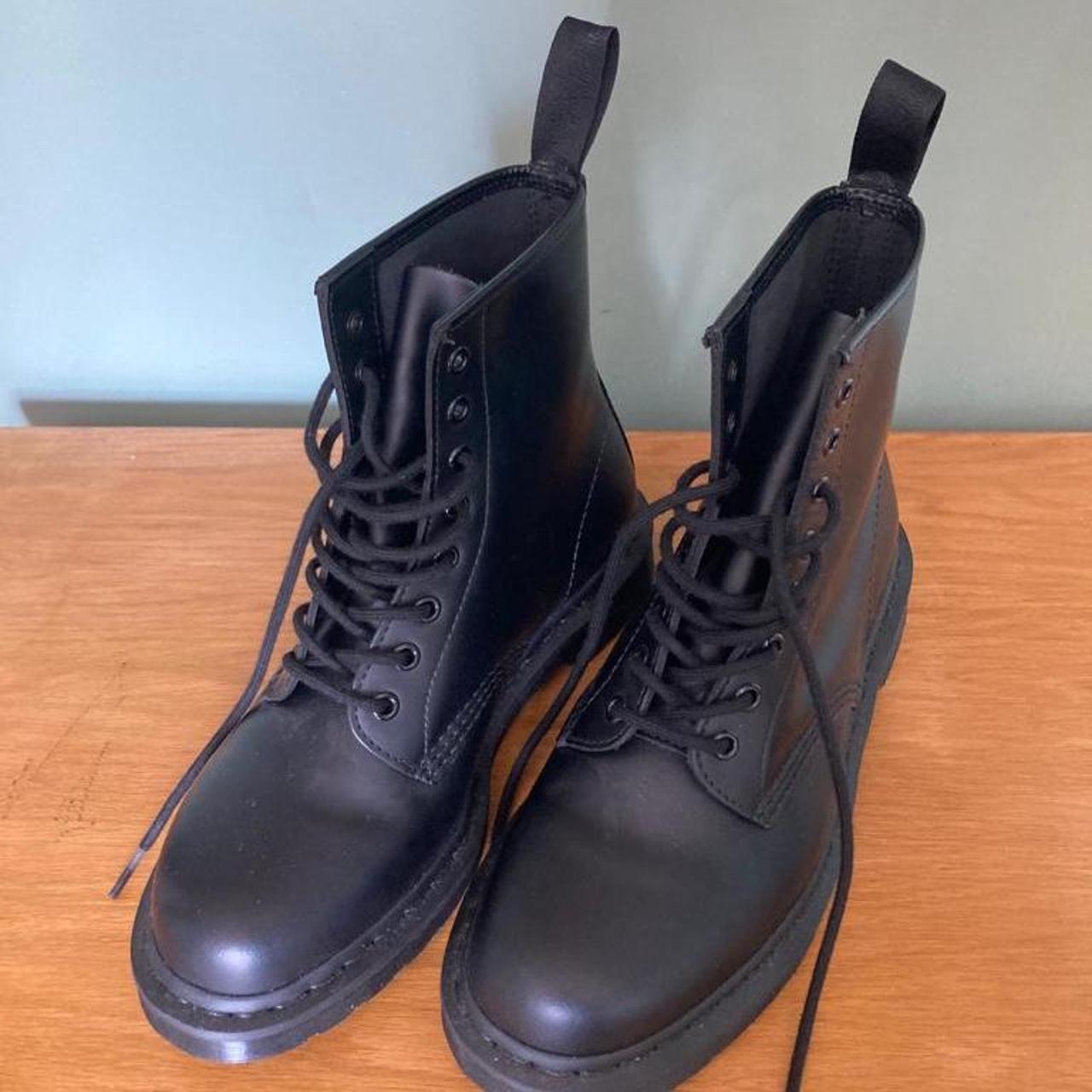 Dr. Martens Smooth 1460 Mono Boots Unworn No box - Depop