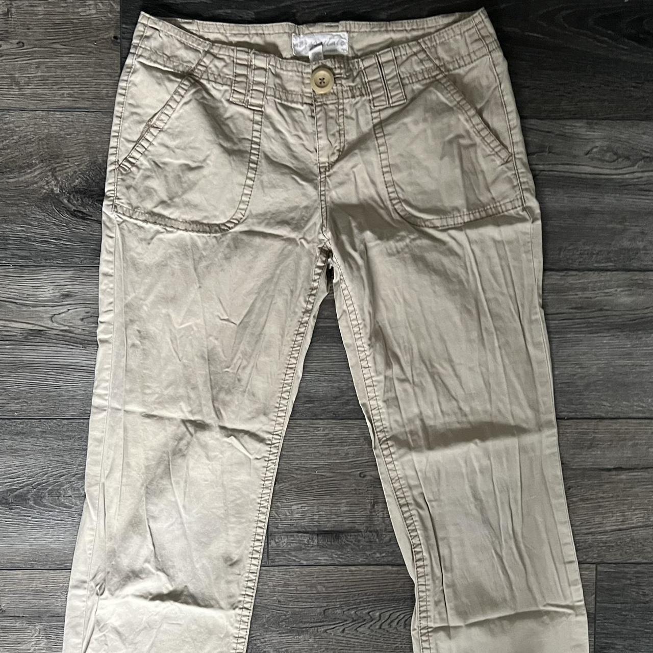 vintage aeropostale low rise capri pants size... - Depop