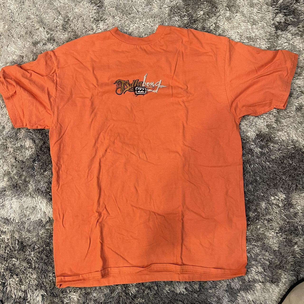 orange billabong tee - Depop