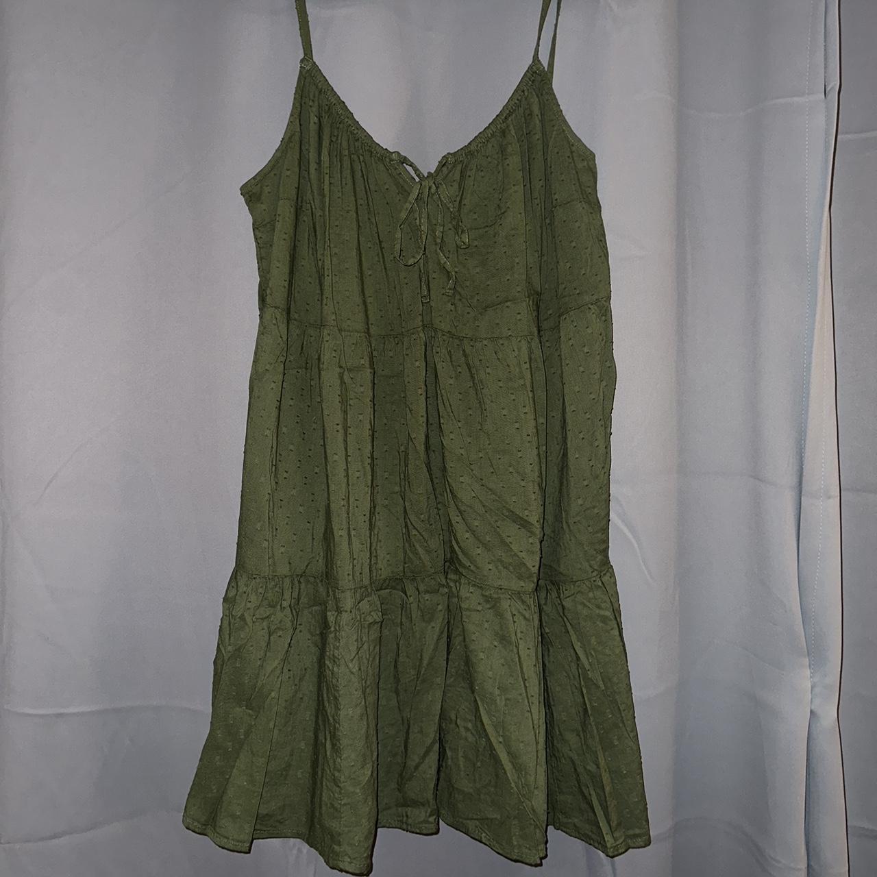 Old navy green dress, brand new! - Depop