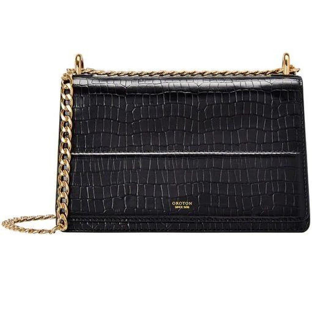 Oroton forte 2025 slim clutch