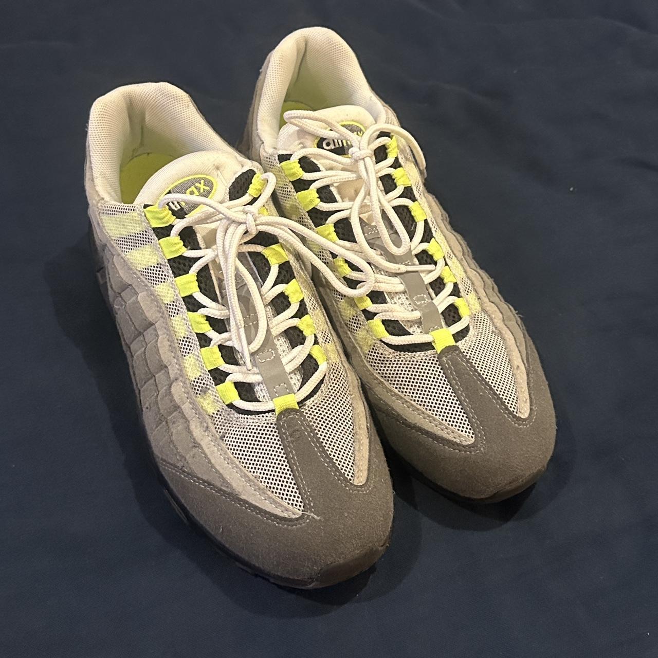 mens neon green air max