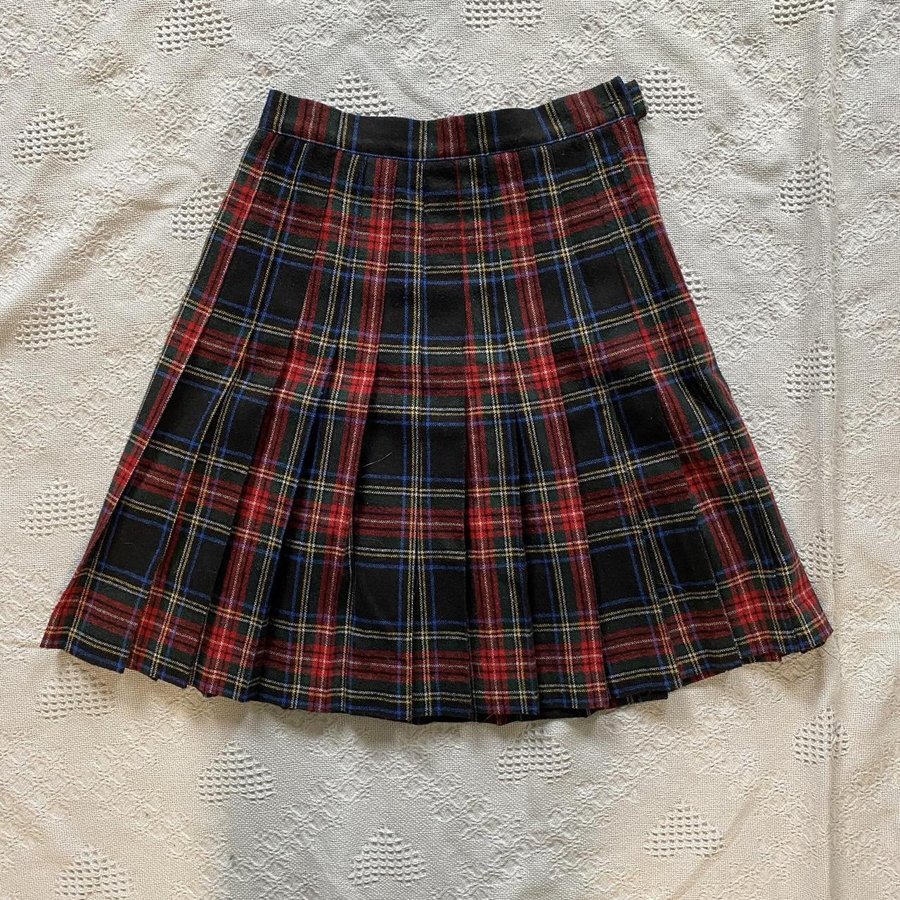 VINTAGE PLAID PLEATED SKIRT literally the perfect... - Depop