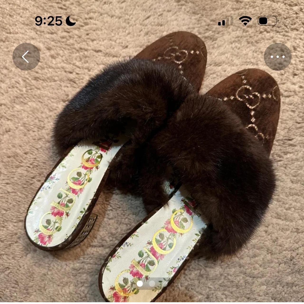 Gucci velvet fur on sale slippers