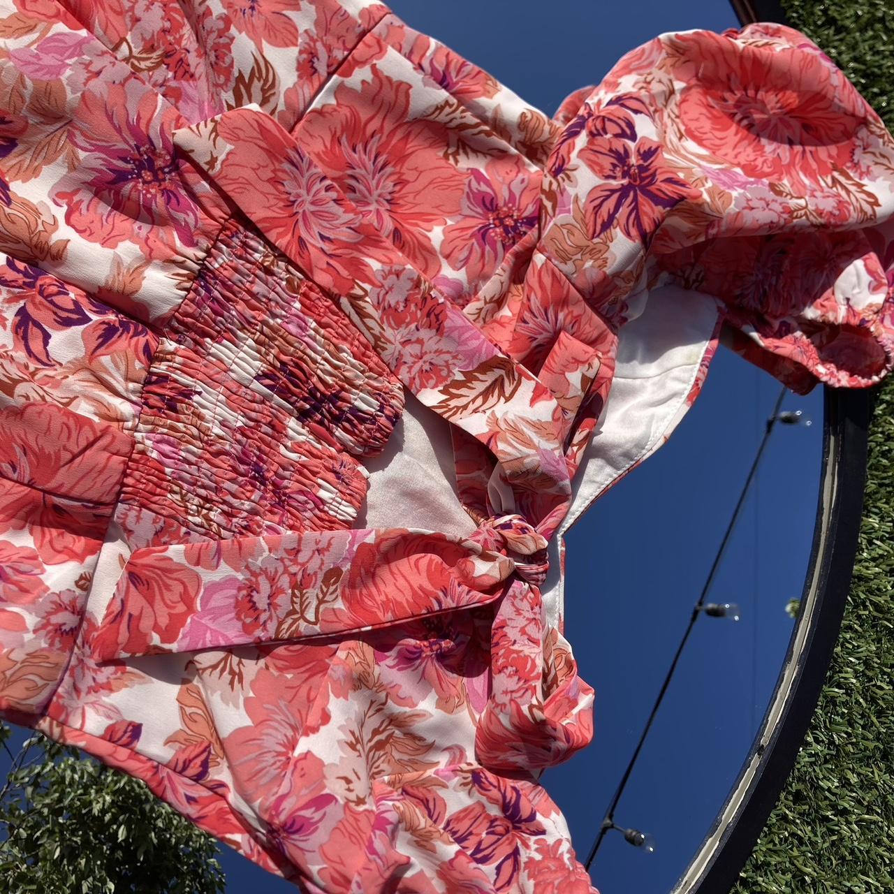 Kiss The Sky midi dress 🌸 size small worn once... Depop