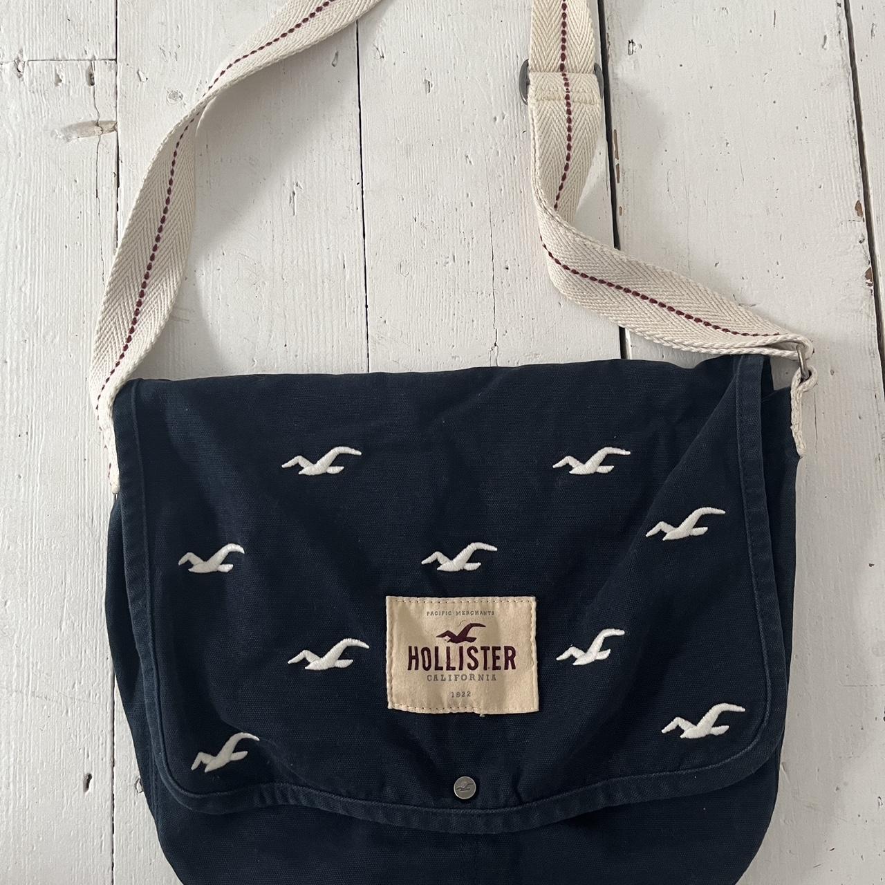 Hollister messenger bag on sale