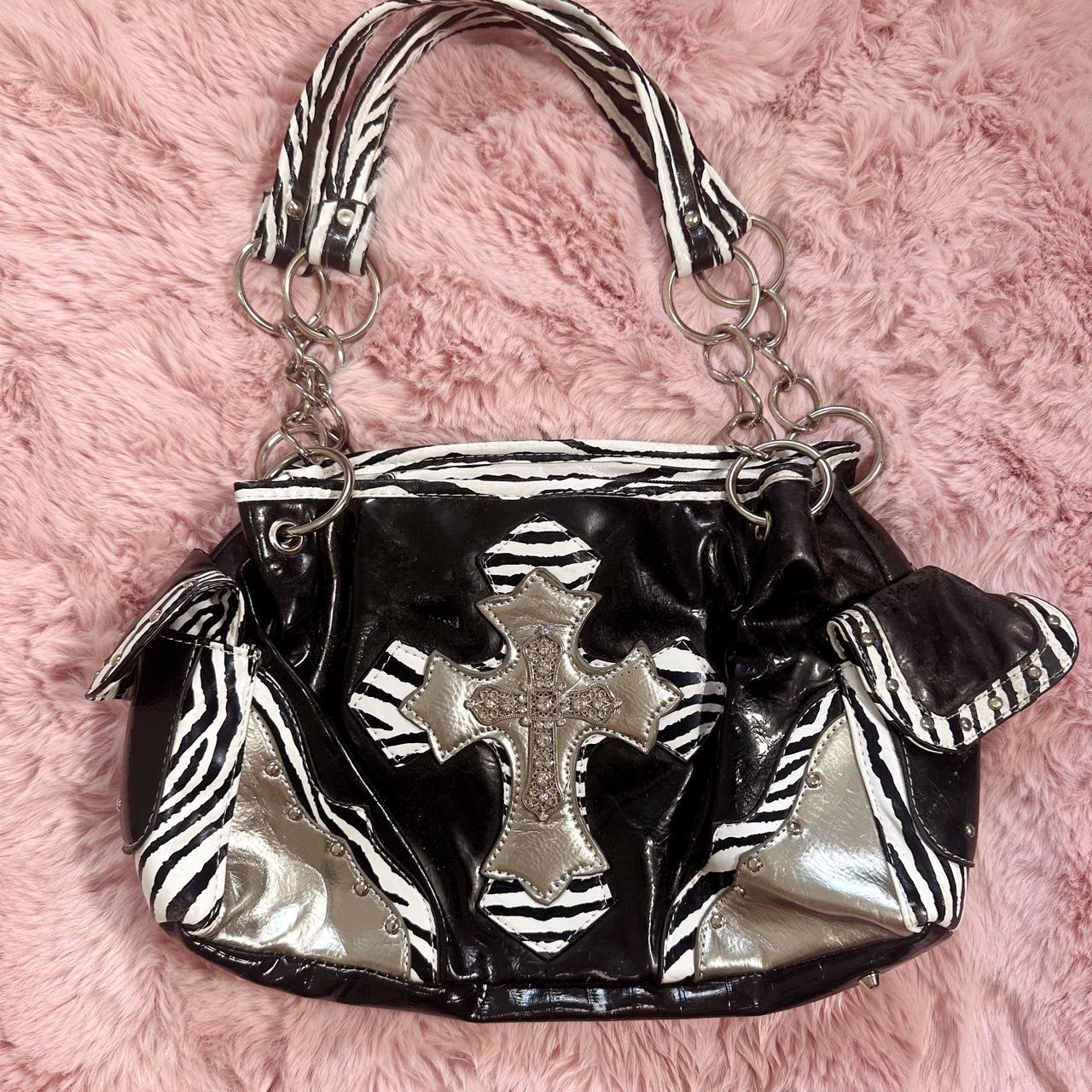item listed by thats_soo_vintage