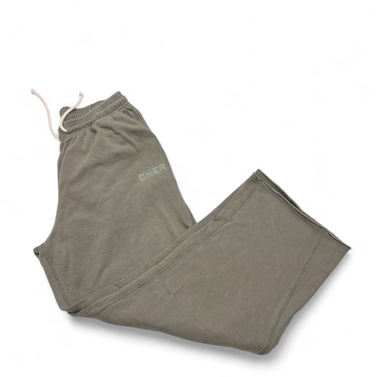 item listed by yenscollection image 3