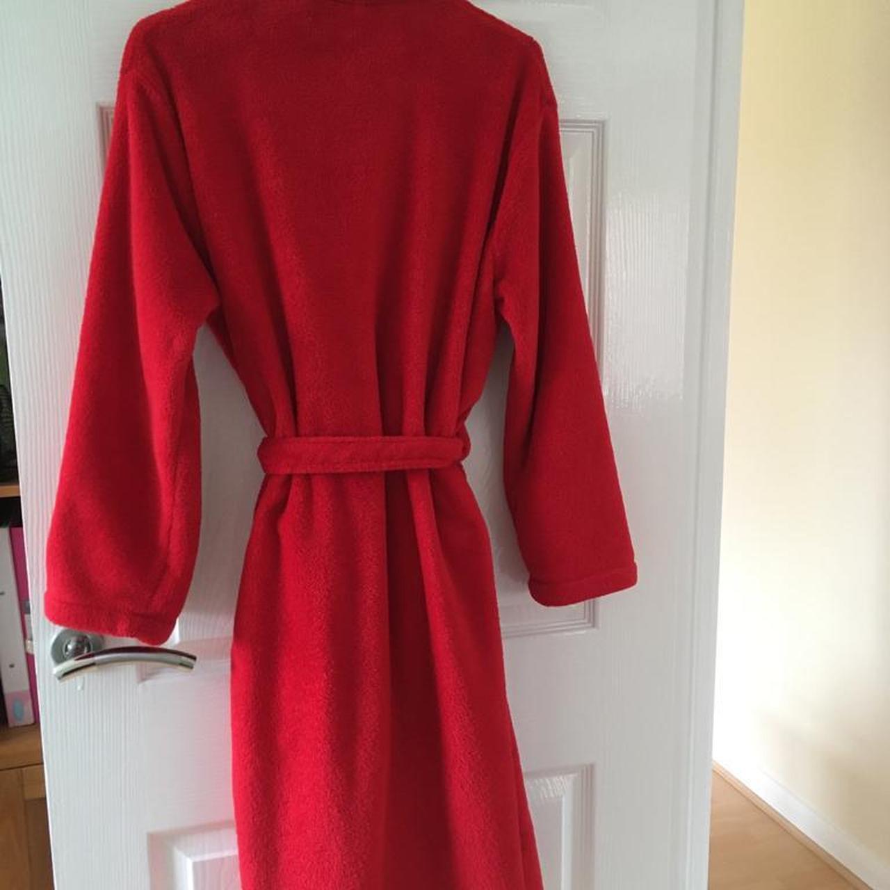 Disney Dressing Gown Used a few times, very good Depop