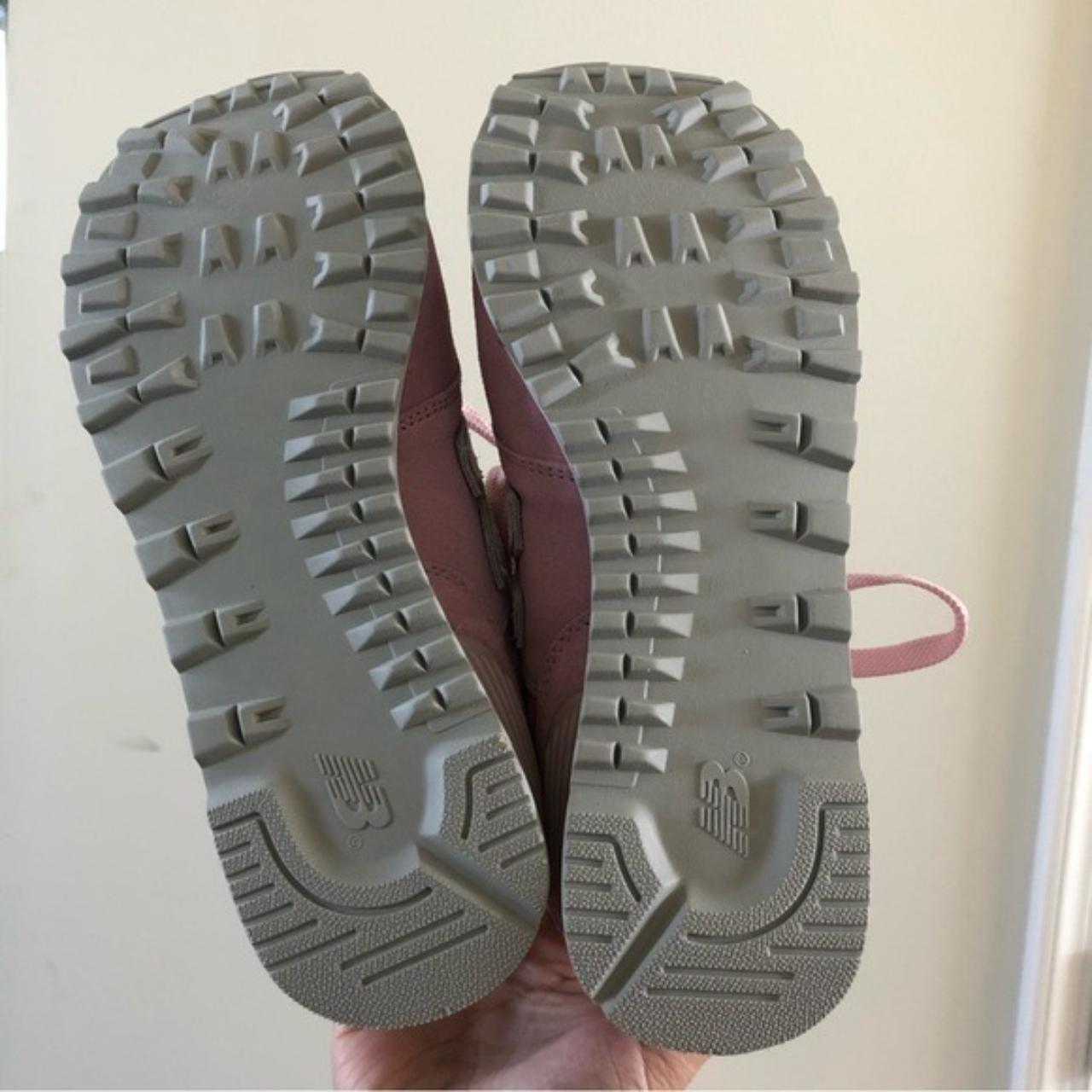 【New Balance】 Light Shakosh Bag / 追跡付 New Balance 574 Light Pink Shattered Pearl Lace Up | Depop