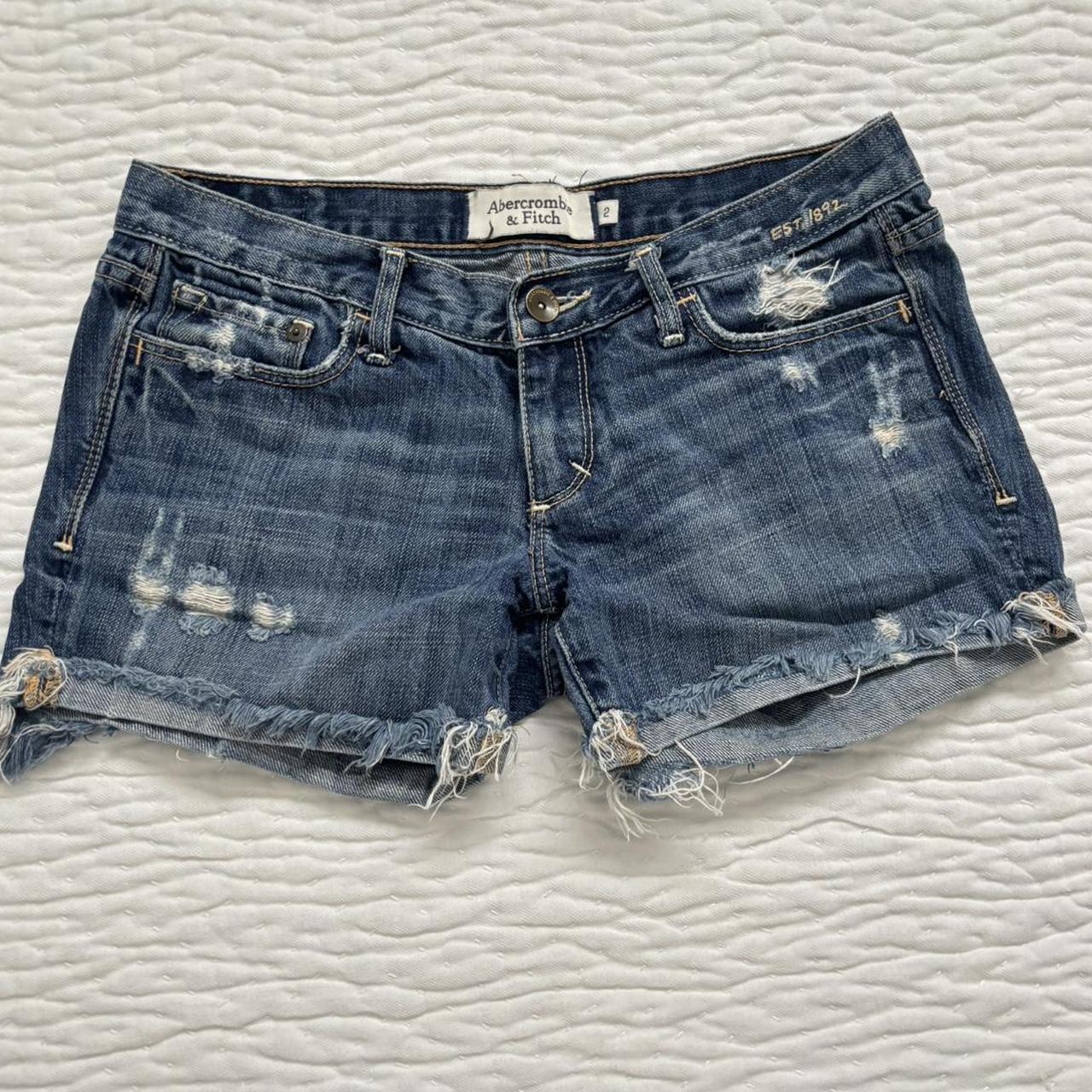 item listed by josselyn124