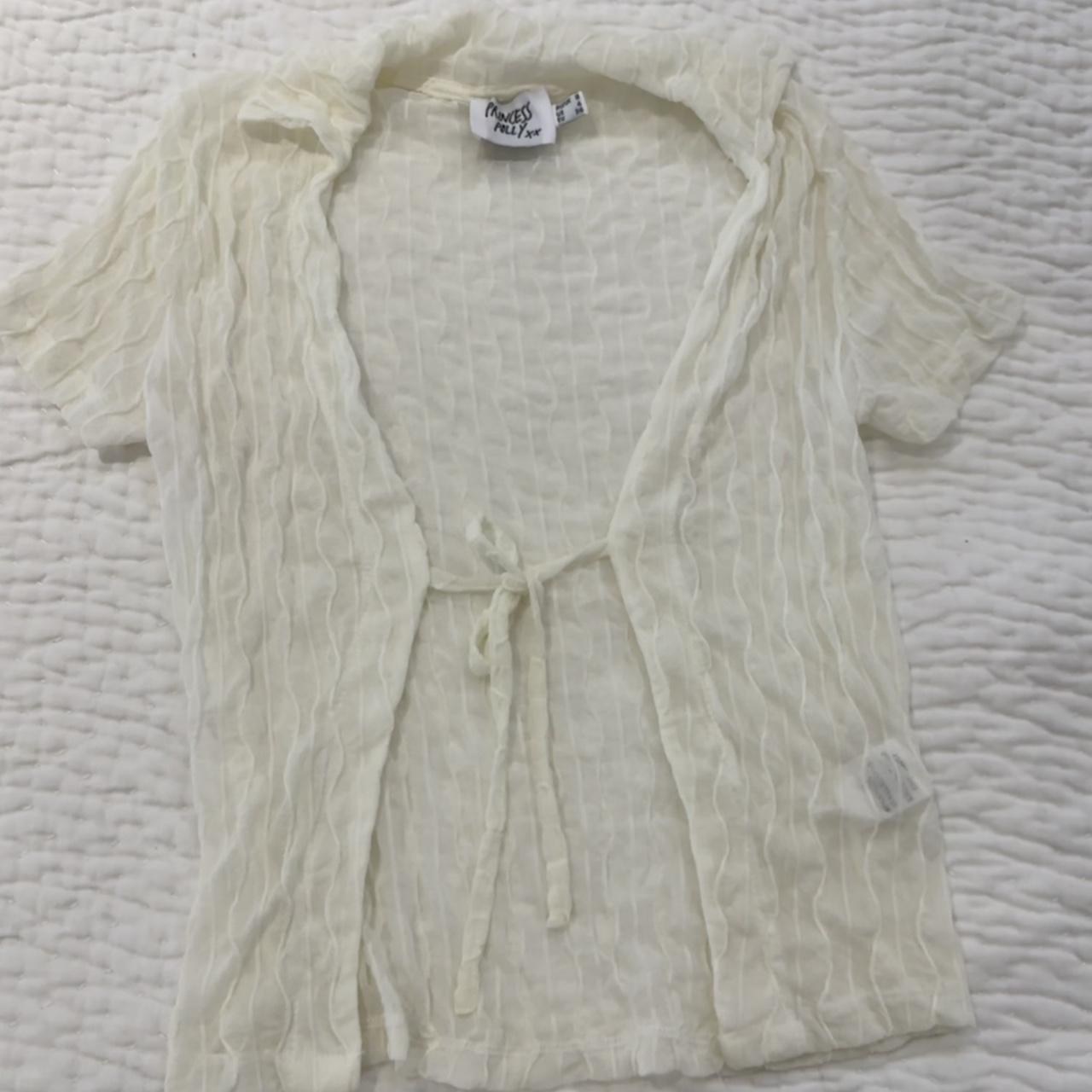 item listed by josselyn124