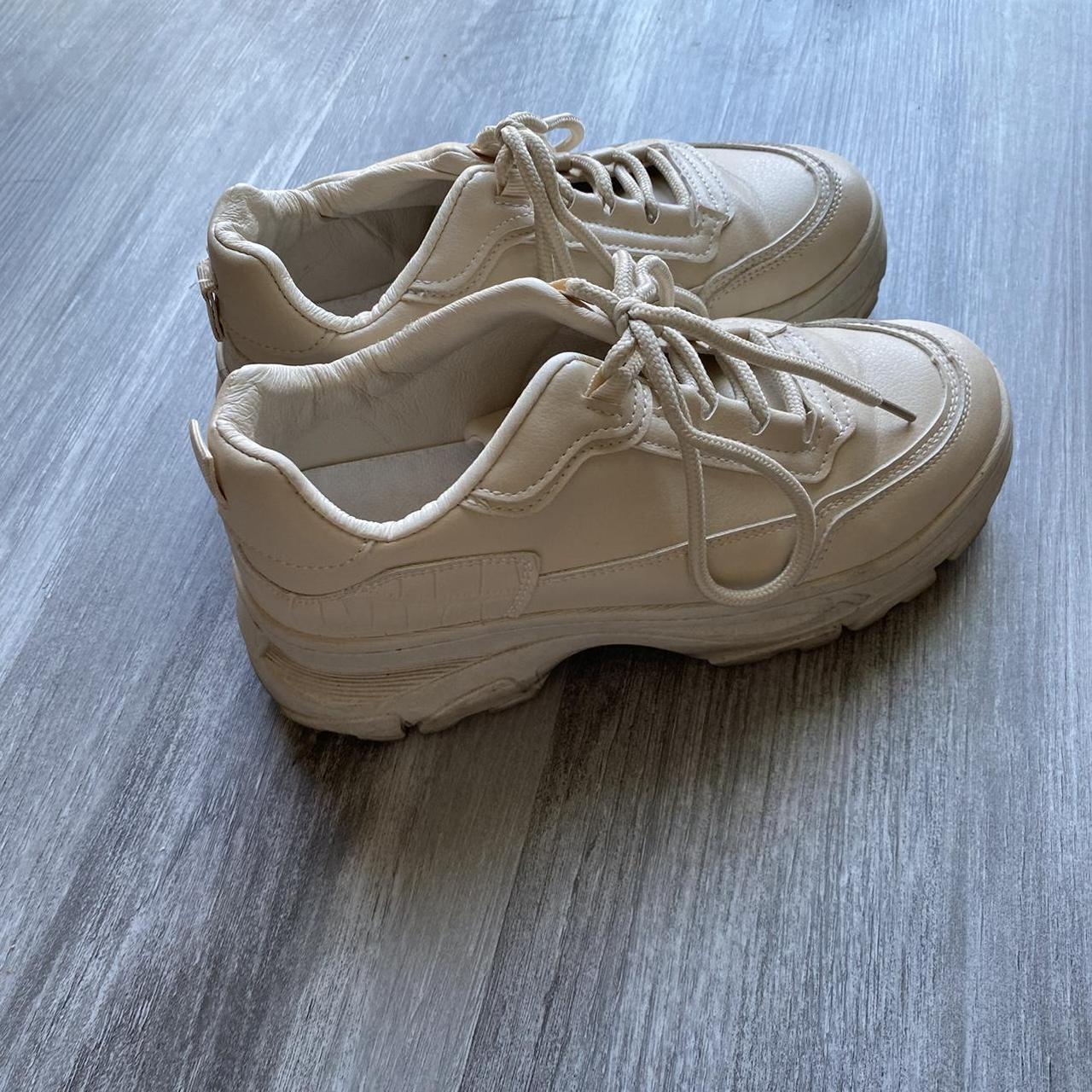 Women's Cream Trainers Depop