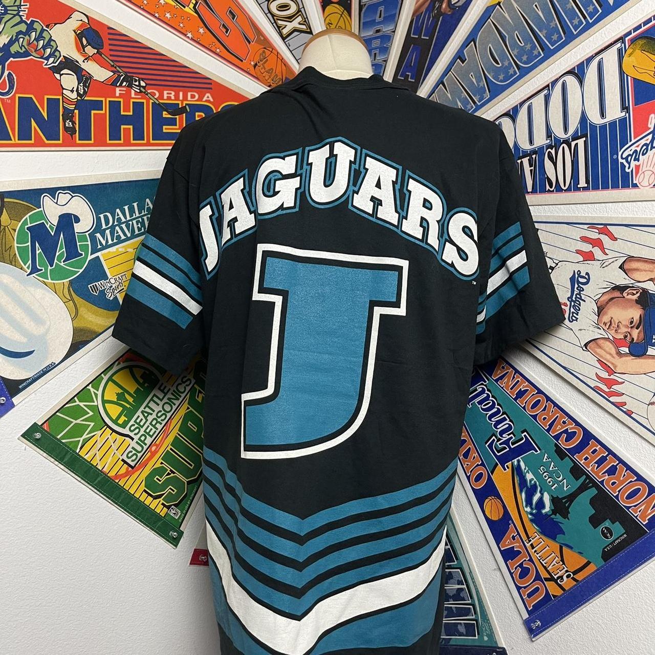 Vintage 90s Jacksonville Jaguars T-Shirt M NFL Football Salem Sportswear  Black