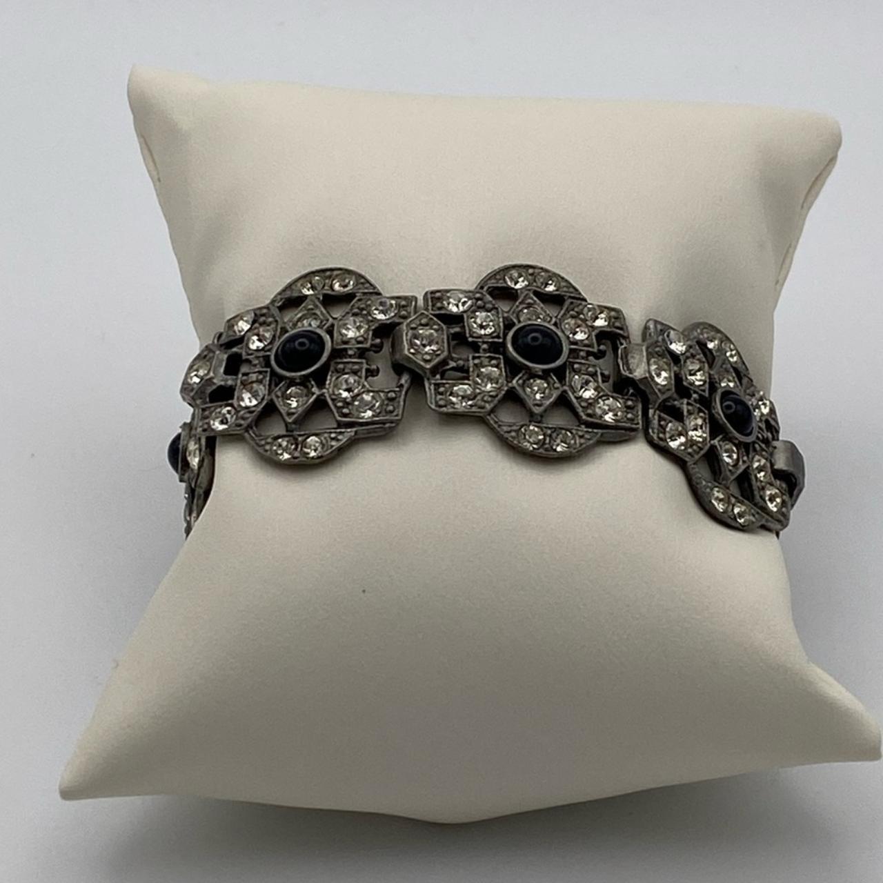 item listed by christythrifty