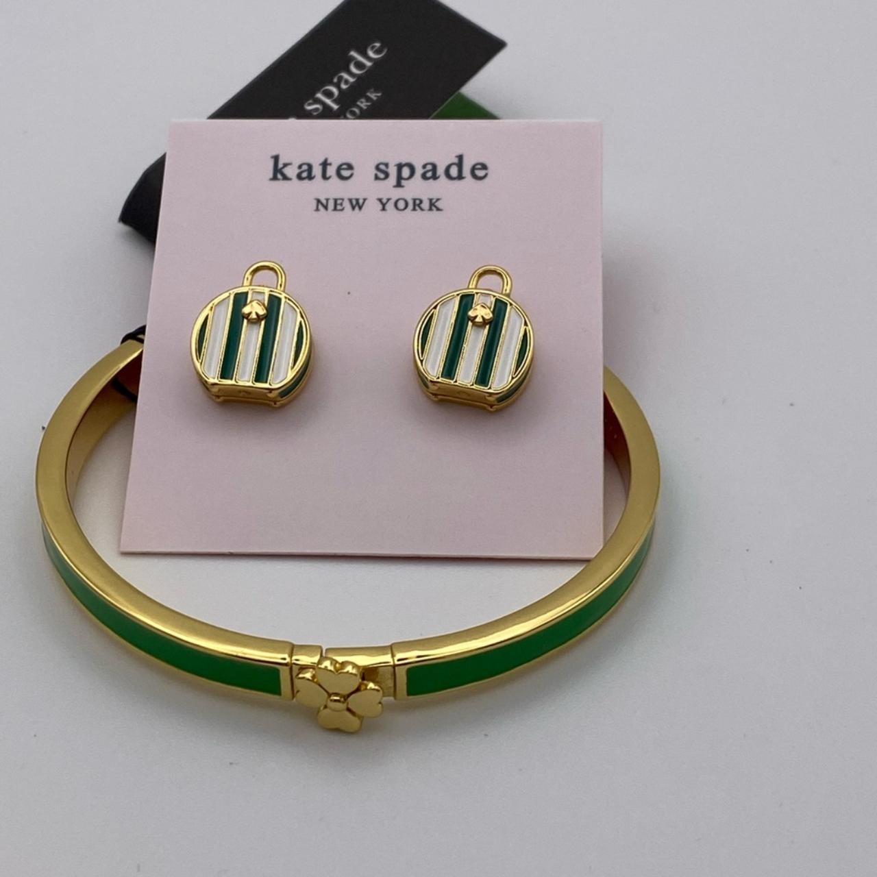 item listed by christythrifty