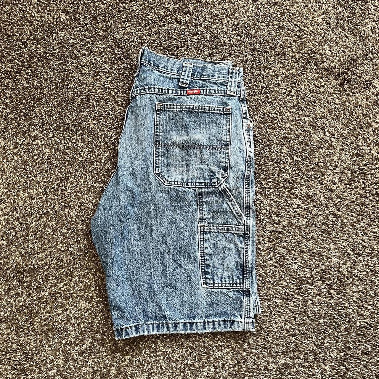 Vintage Wrangler Carpenter Jean Shorts Size 36x10... - Depop