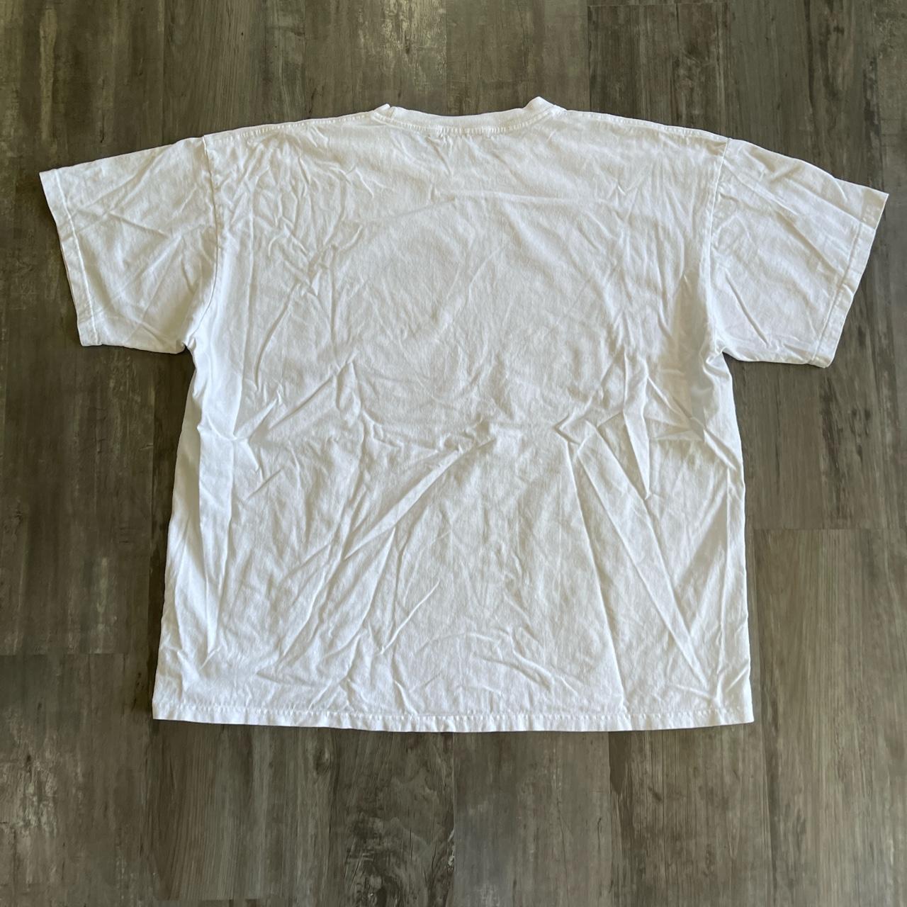 Nike Men's White T-shirt | Depop