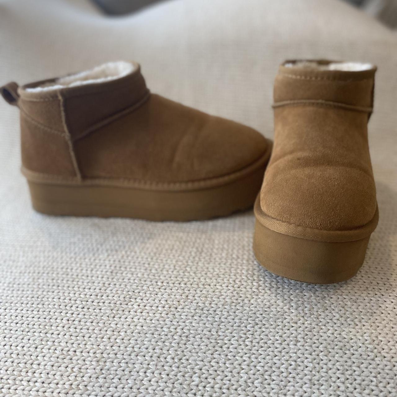 Size 10 Cushionaire winter slip on boots. Ugg... Depop