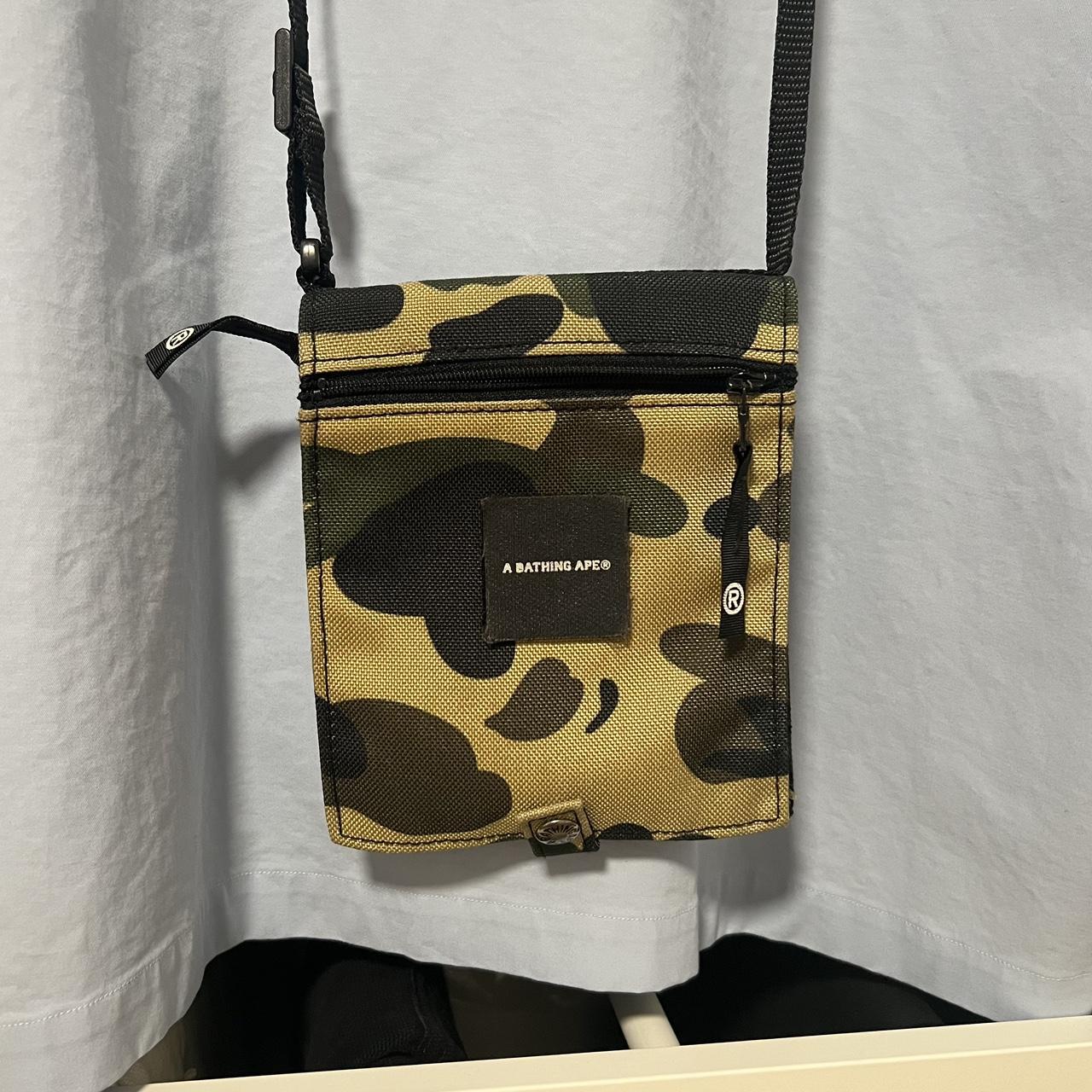 Bape crossbody hot sale bag mens