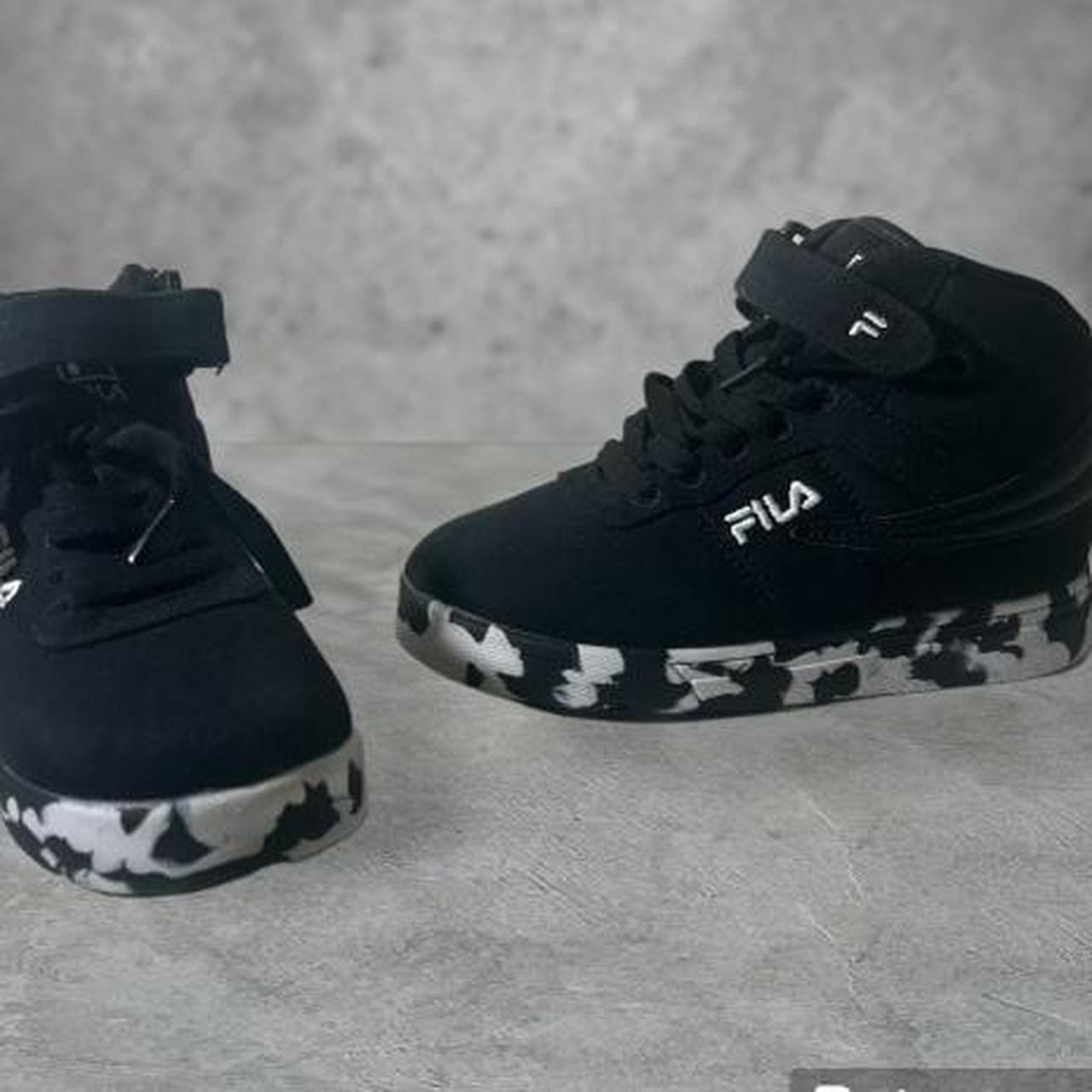 Fila vulc 13 marble youth Size 12 Depop