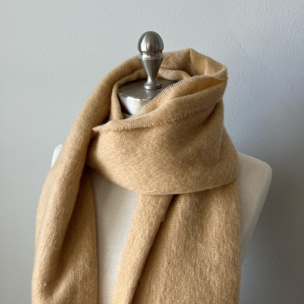 Fuzzy and cozy Gap scarf. A nice neutral camel color... Depop