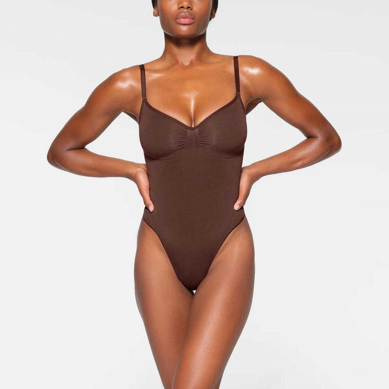 Skims seamless sculpt bodysuit Color cocoa Size - Depop