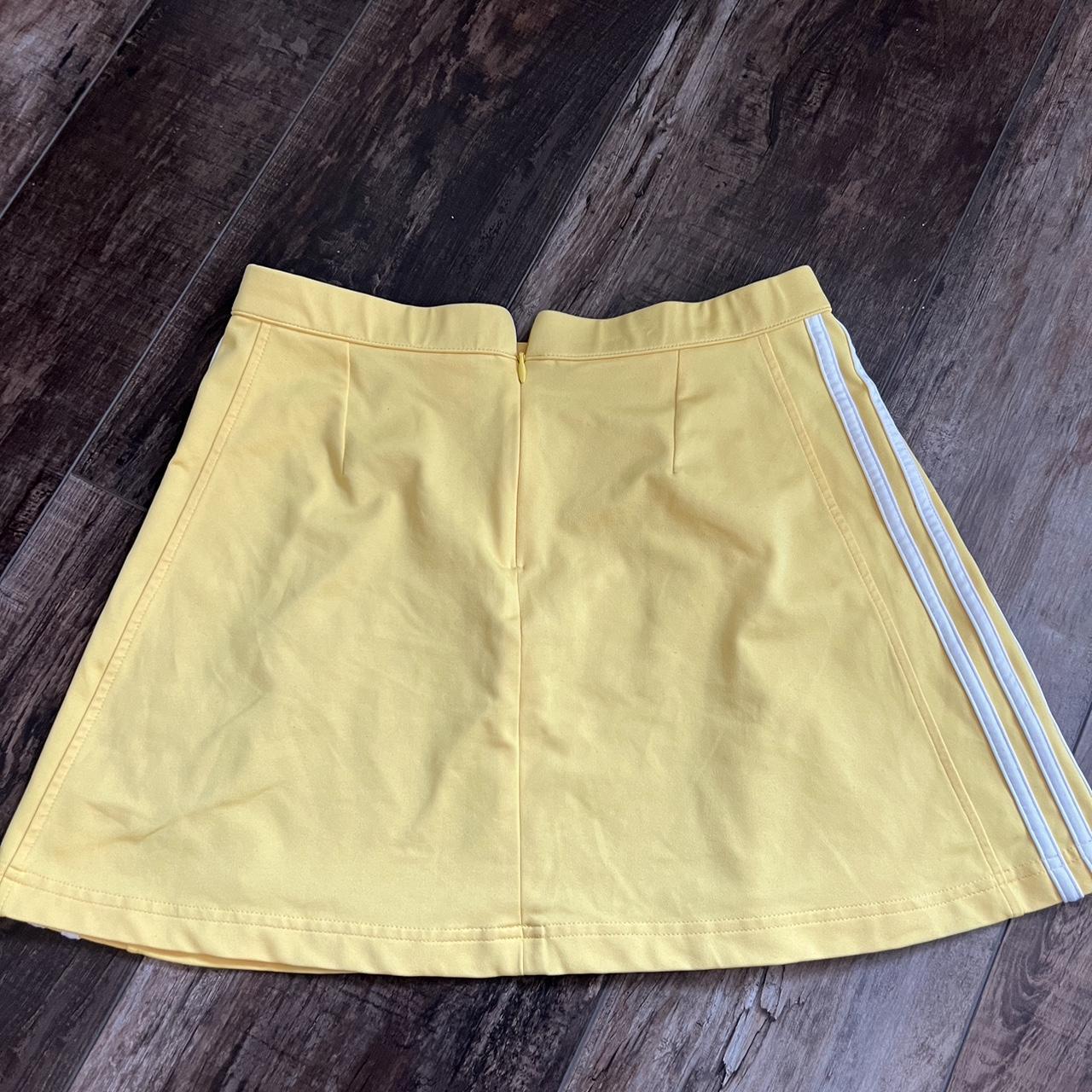 Adidas Women's Yellow Skirt (3)