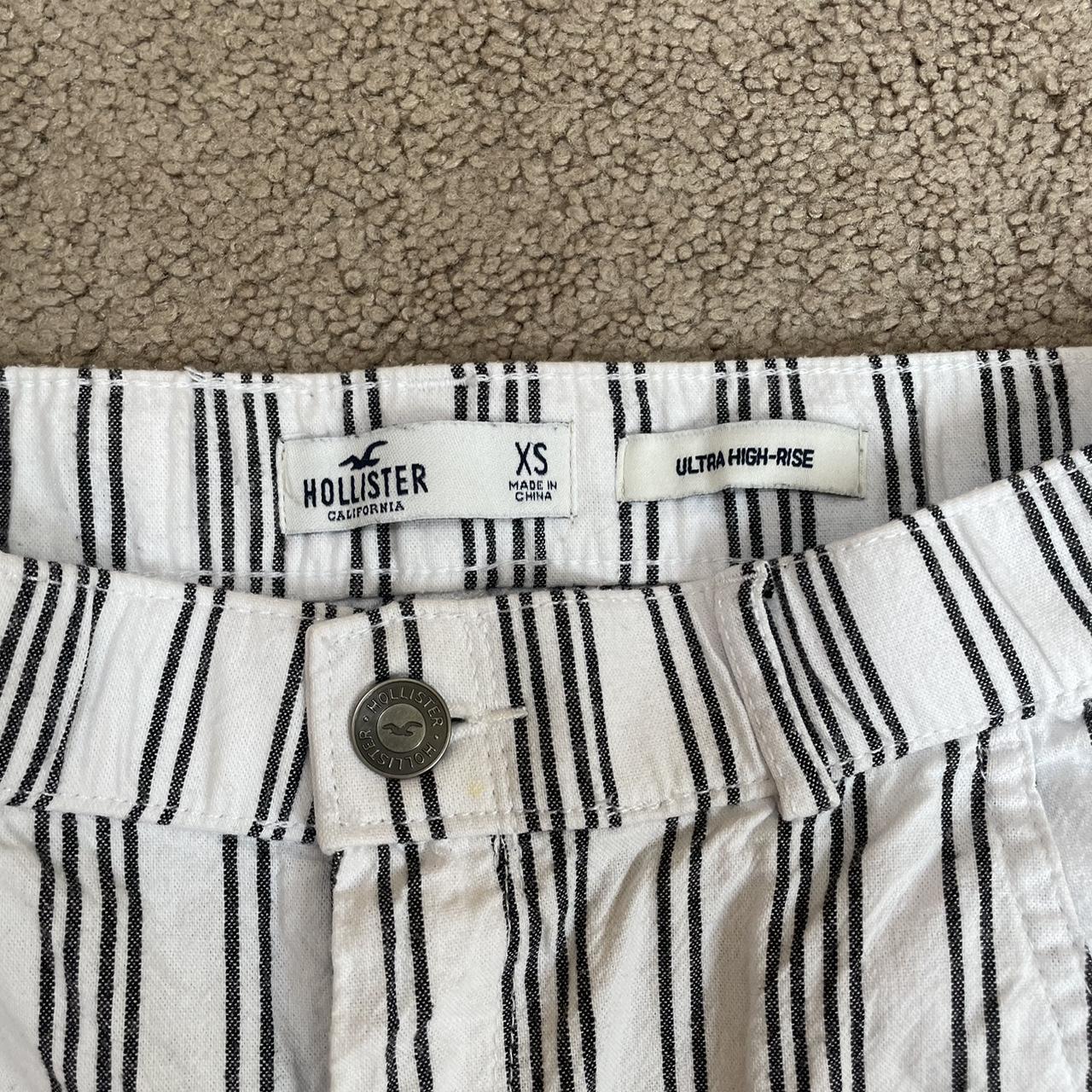 Hollister ultra high-rise striped cotton/linen - Depop