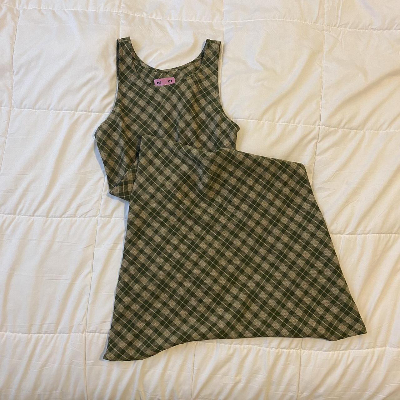 UNIF kelp dress - xs brand new! tags still... - Depop