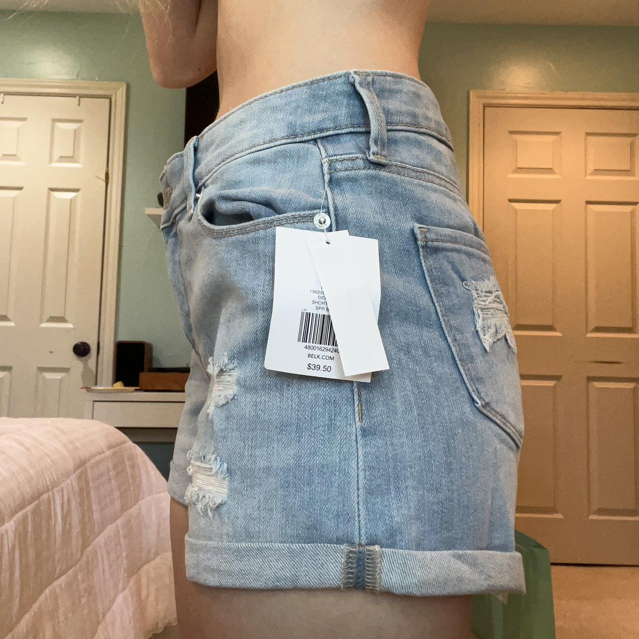 Belk Women's Blue Shorts Depop