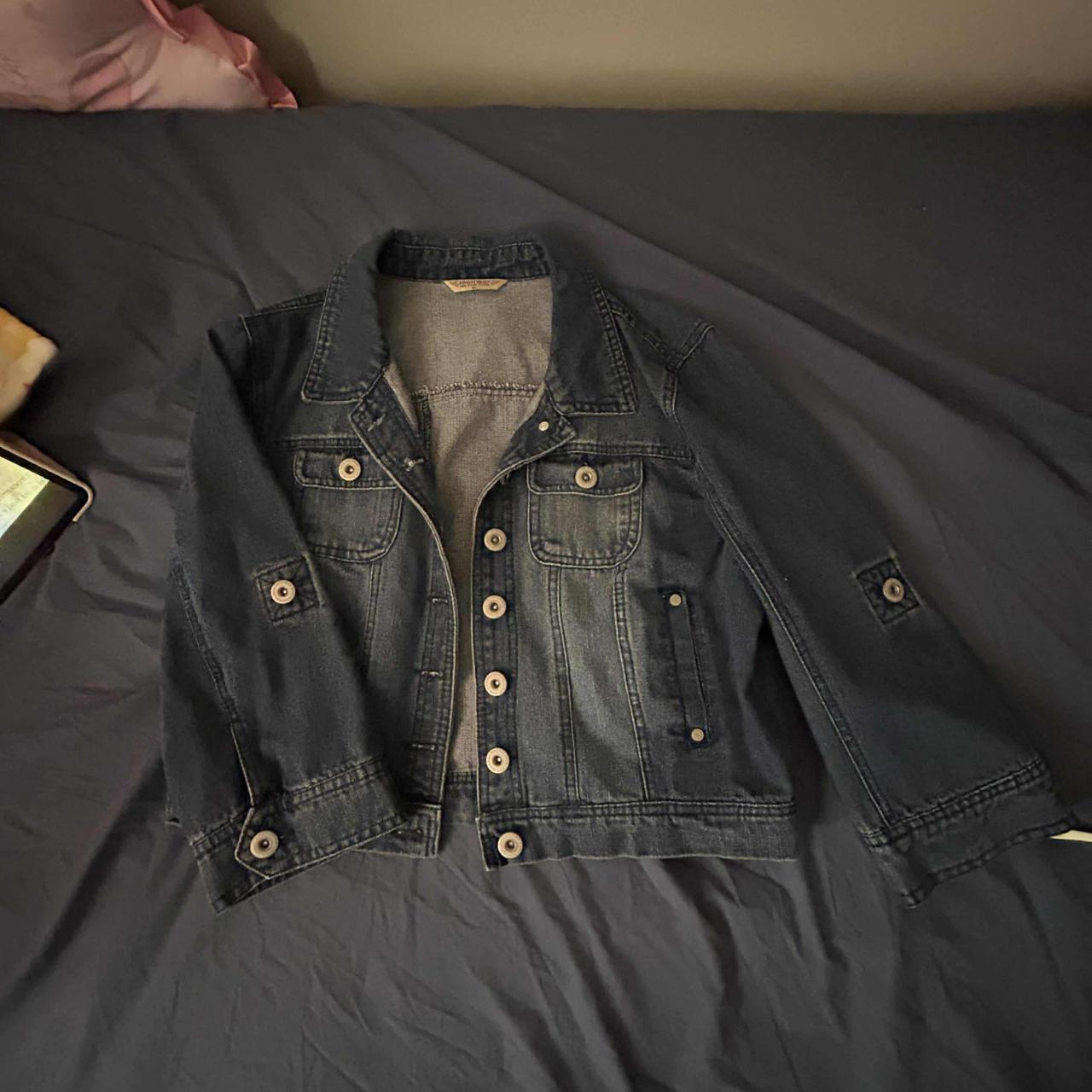 item listed by lvyreikoo
