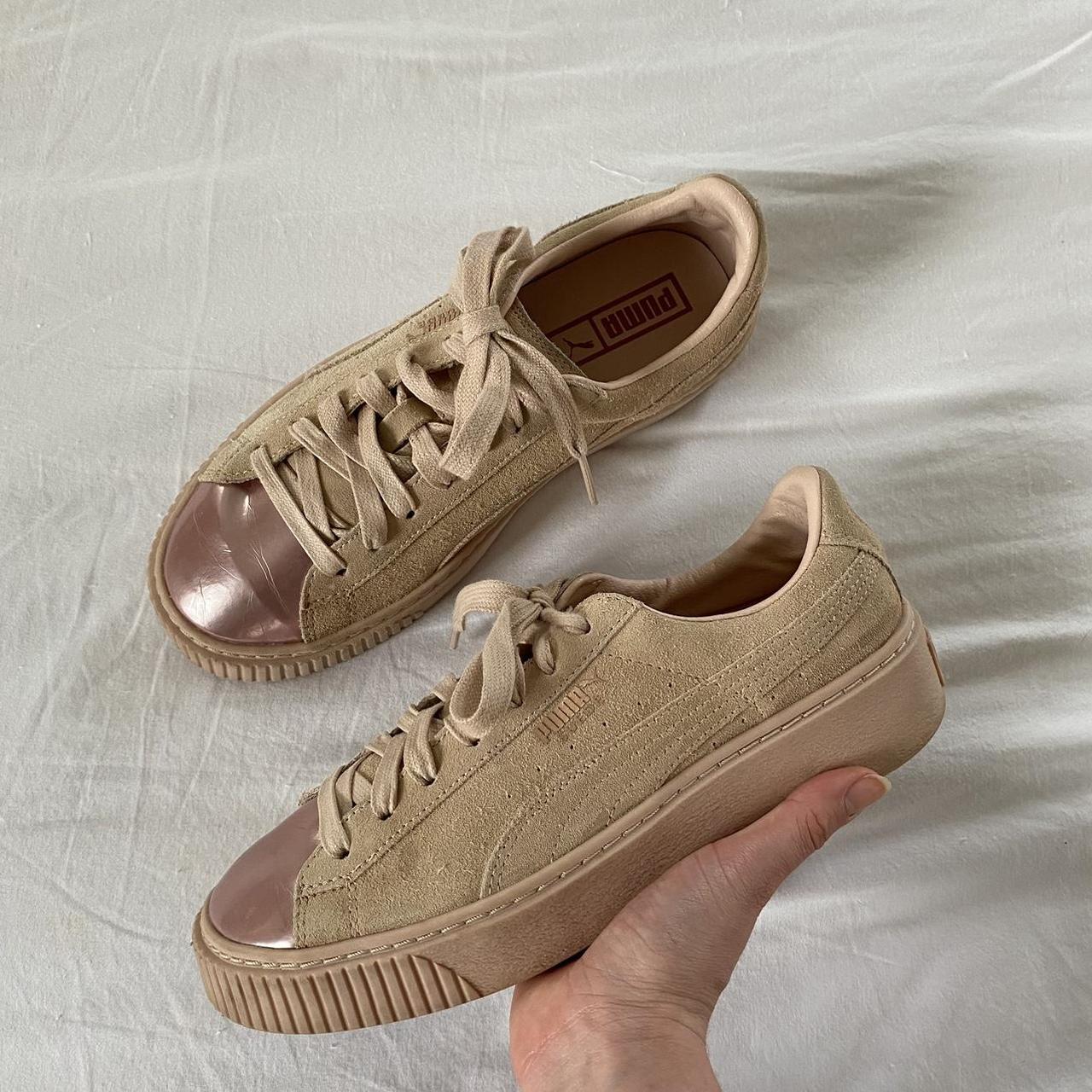 Puma suede store platform oatmeal gold