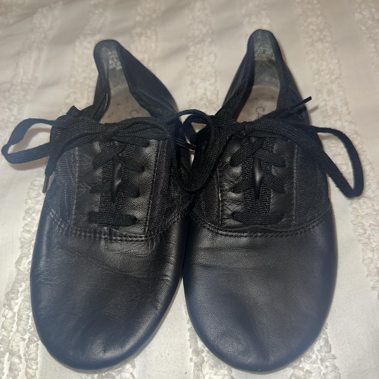 Capezio Women's Black Balletshoes Depop