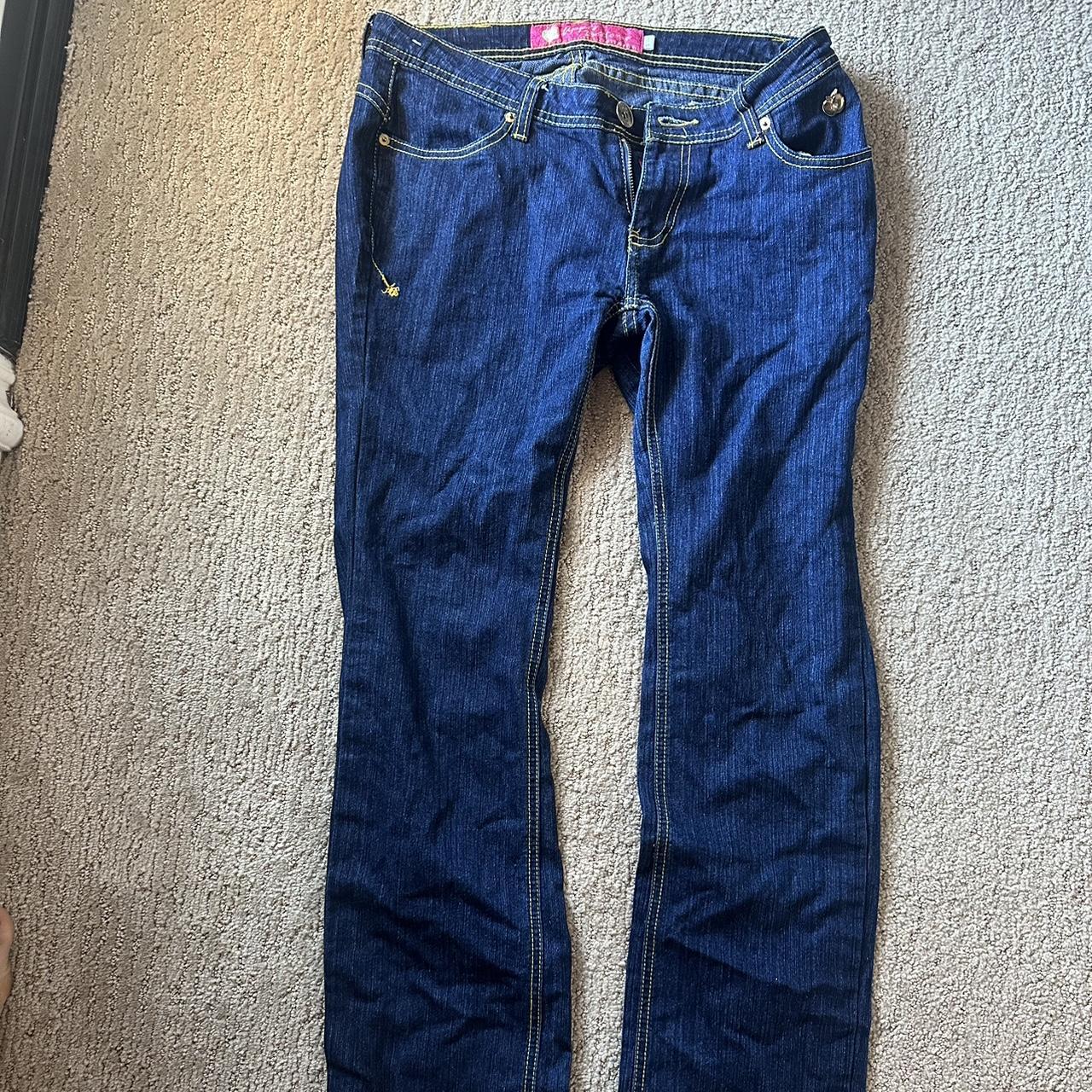 APPLE BOTTOM JEANS 🍎 👖 bootleg Super cute vintage Depop