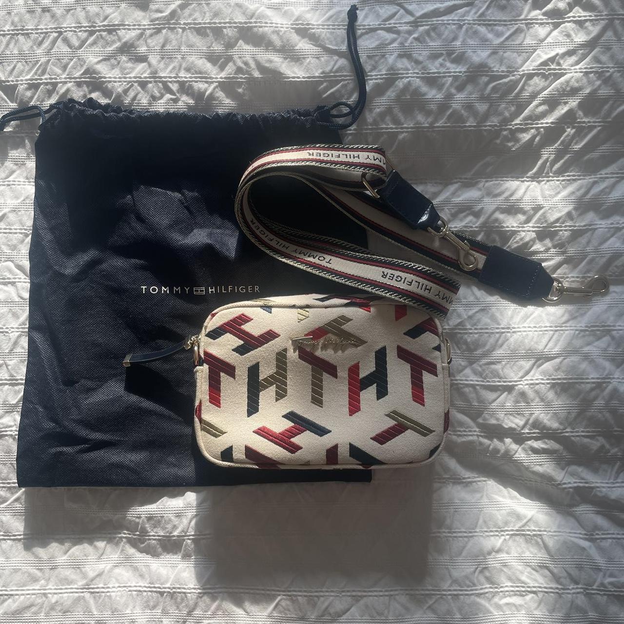 Tommy Hilfiger fun embroidered camera bag! Great... - Depop