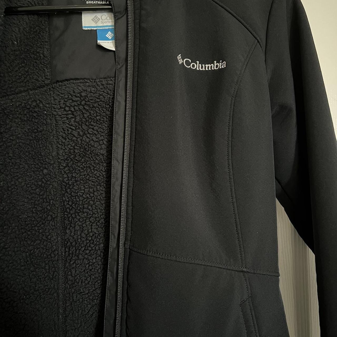 columbia sportswear omni wind water and wind proof