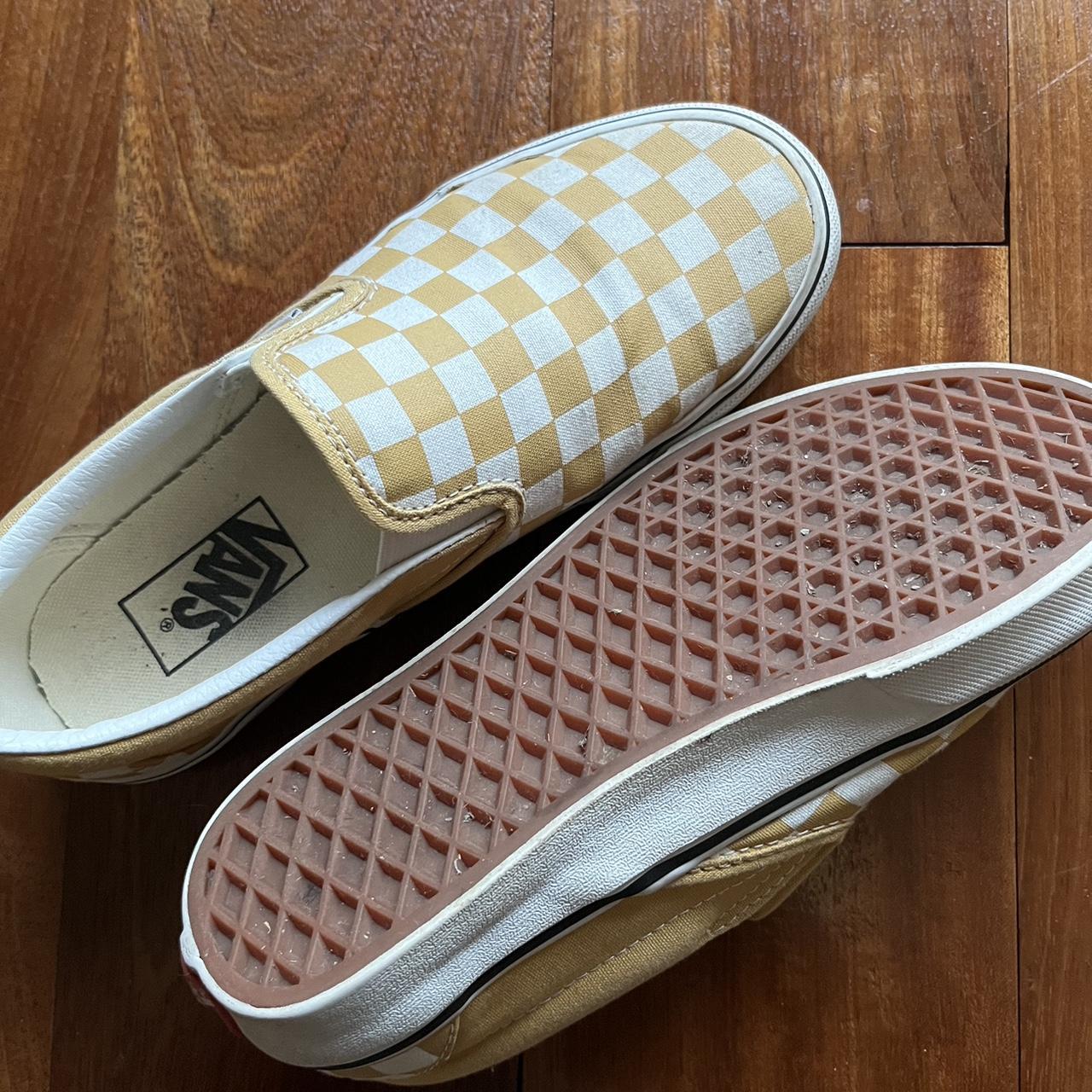 Vans Women's Yellow and White Trainers | Depop