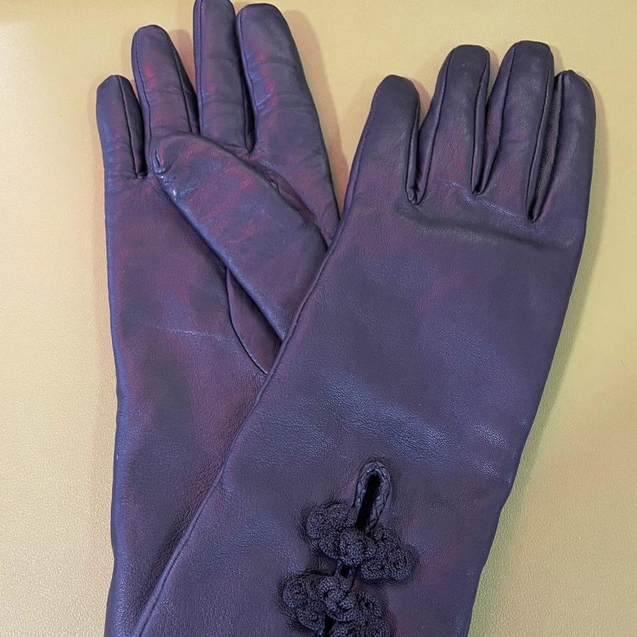 Black faux leather winter gloves with cute... Depop