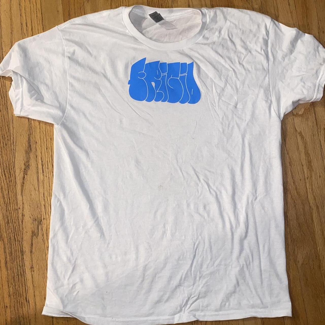 Men's White and Blue T-shirt