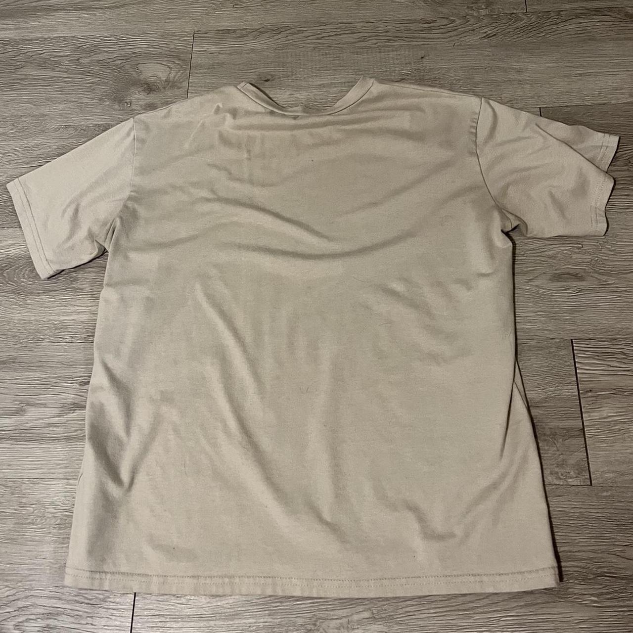 Los Angeles cream colored t-shirt from Shein •Size - Depop