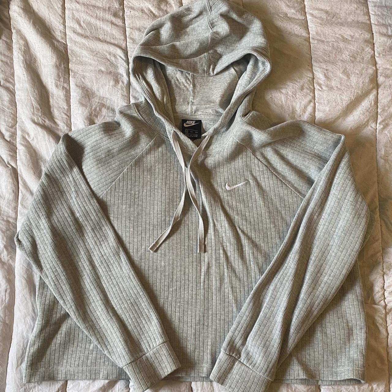 Nike cropped grey sweatshirt. It’s a cute casually... - Depop