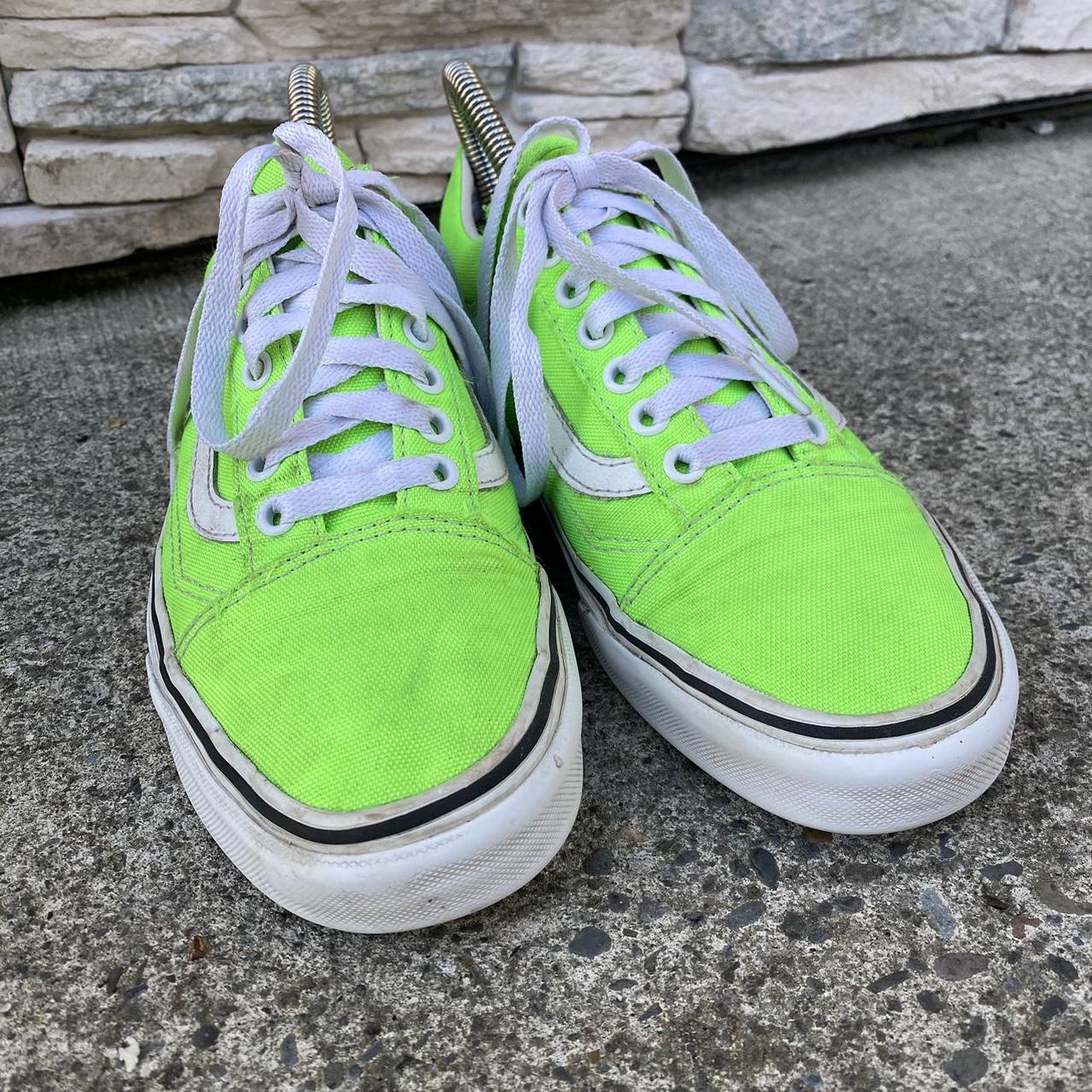 Vans old hot sale skool neon